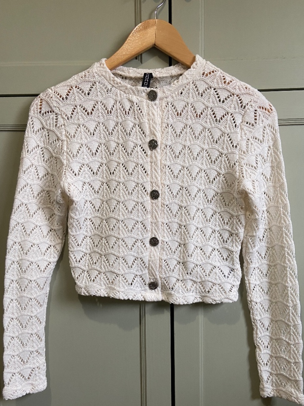 H&M lace knit cream cardigan, cropped cardigan crochet style